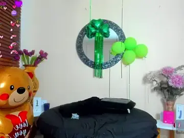 Stripchat Best live sex cam show of NicoleSantana