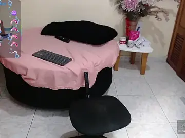 Stripchat Watch Live Sex Cams of NicoleSantana