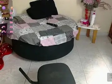 Stripchat Adult Webcam of NicoleSantana