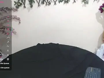 Stripchat Adult Webcam of NicoleSantana