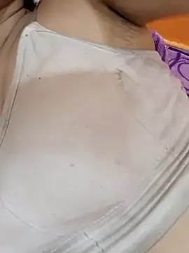 Stripchat Watch Live Sex Cams of CuteSarikaLIVE