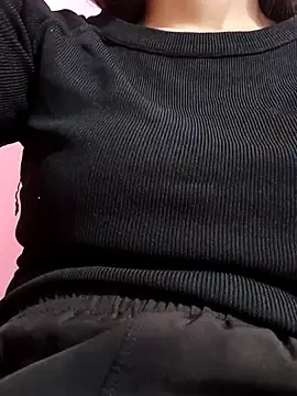 Stripchat Adult Video Chat of CuteSarikaLIVE