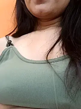 Stripchat Best live sex cam show of CuteSarikaLIVE