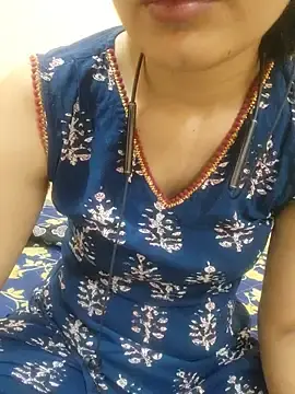 Stripchat Live Sex of CuteSarikaLIVE