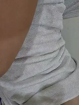 Stripchat Free Live Porn of CuteSarikaLIVE