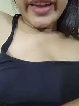 Stripchat Free Live Porn of CuteSarikaLIVE