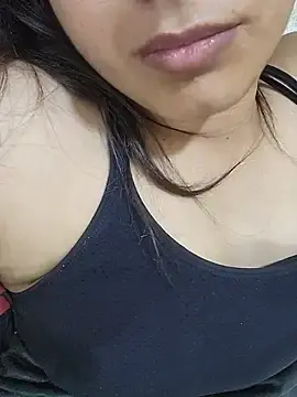 Stripchat Best Webcam of CuteSarikaLIVE