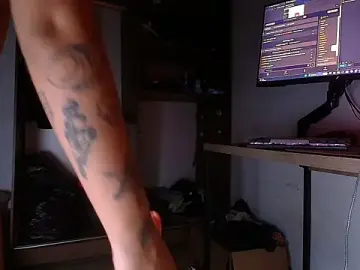 Stripchat Watch Live Sex Cams of pepsicolacouple