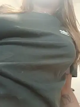 Stripchat Sex Cam of pepsicolacouple