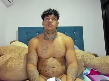 Stripchat Free Porn Cam of daamonxxx19