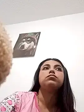 Stripchat Watch Live Sex Cams of Naomy_Gomez_