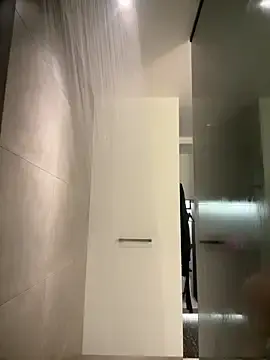 Stripchat Sex Cam of xlinastarrx