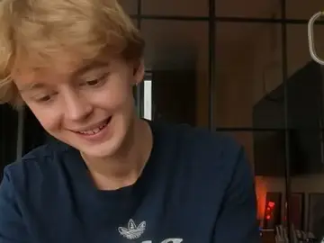 Stripchat Adult Webcams of angelAndyy