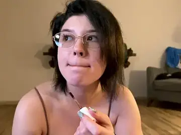 Stripchat Free Live Porn of Love_plat1na