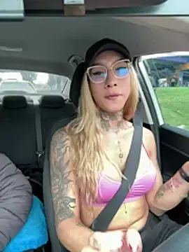 Stripchat Live Porn of Juana_777