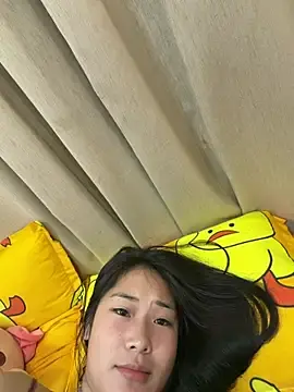 Stripchat Sex Cam of LylyBaby1888