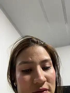 Stripchat Best live sex cam show of Moom_evil1177