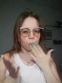 Stripchat Live Sex Cam of lorenita_88