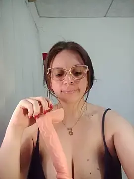 Stripchat Best live sex cam show of lorenita_88