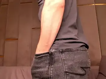 Stripchat Adult Webcams of BrandonNorris