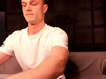 Stripchat Free Porn Cam of BrandonNorris