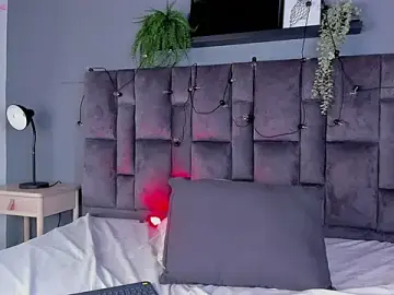 Stripchat Nude Webcam of Ken-boy_