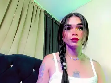 Stripchat Free Porn Cam of lesly_xx