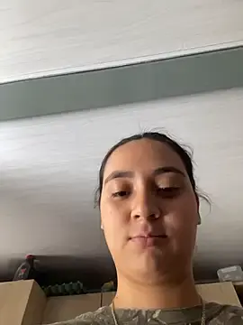 Stripchat Sex Cam of karla_nill