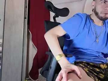 Stripchat Live Sex Cam of -Dark6leal9-