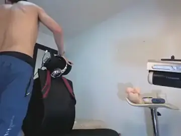 Stripchat Sex Chat of RyanMira