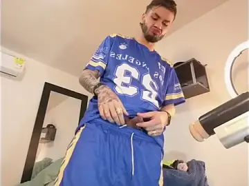 Stripchat Best Webcam of RyanMira