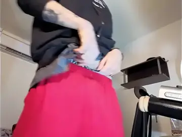 Stripchat Watch Live Sex Cams of RyanMira