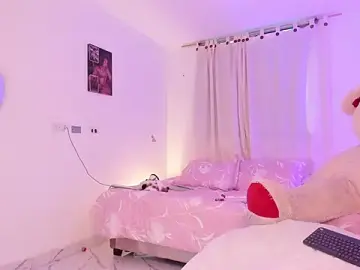 Stripchat Adult Webcams of pretty_pettite