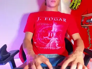 Stripchat Best Webcam of LilOwen_