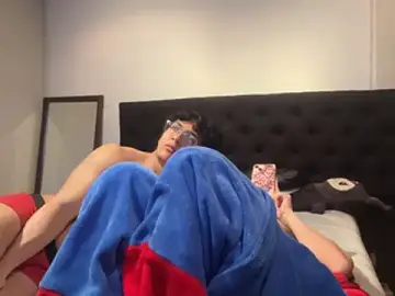 Stripchat Watch Live Sex Cams of DesireLuxe