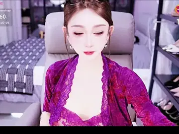 Stripchat Nude Webcam of Liora-