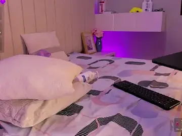 Stripchat Live Sex Cam of Littleolivia_