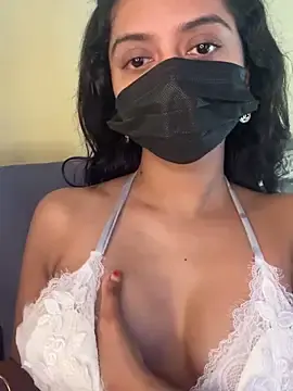 Stripchat Live Sex of Aakanshaa__