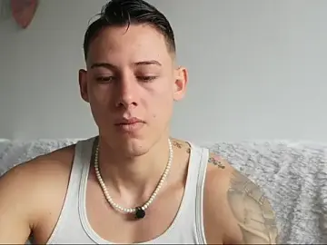Stripchat Adult Video Chat of Muscle_King_Cum