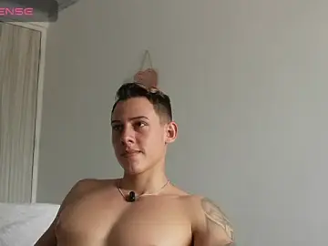 Stripchat Free Porn Cam of Muscle_King_Cum
