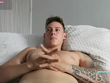 Stripchat Live Porn of Muscle_King_Cum