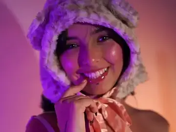 Stripchat Free Porn Cam of Little_vel