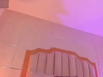 Stripchat Nude Webcam of MaddieParker