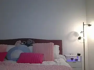 Stripchat Watch Live Sex Cams of NicoleSarahX