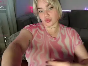 Stripchat Free Porn Cam of mrs_kitty69