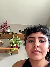 Stripchat Nude Webcam of SugarTroubl33