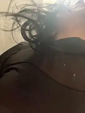 Stripchat Best live sex cam show of Emily_Rivers_