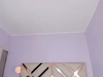 Stripchat Free Porn Cam of kylie_reyes
