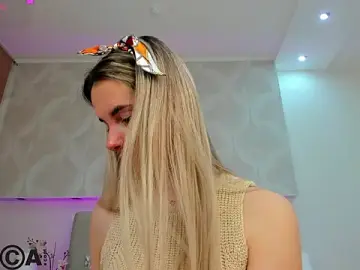 Stripchat Live Porn of Donna_Evans