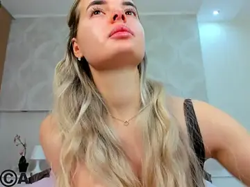 Stripchat Best live sex cam show of Donna_Evans